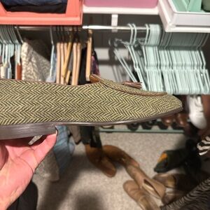 Elegant Olive Herringbone Loafers